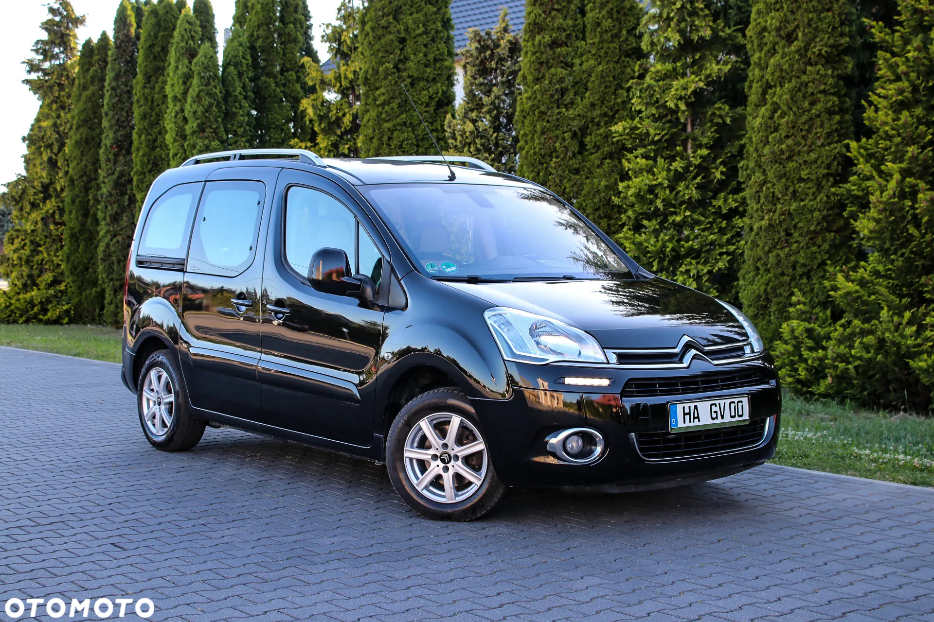 Citroën Berlingo Multispace e-HDi 90 FAP EGS6 Exclusive - 10
