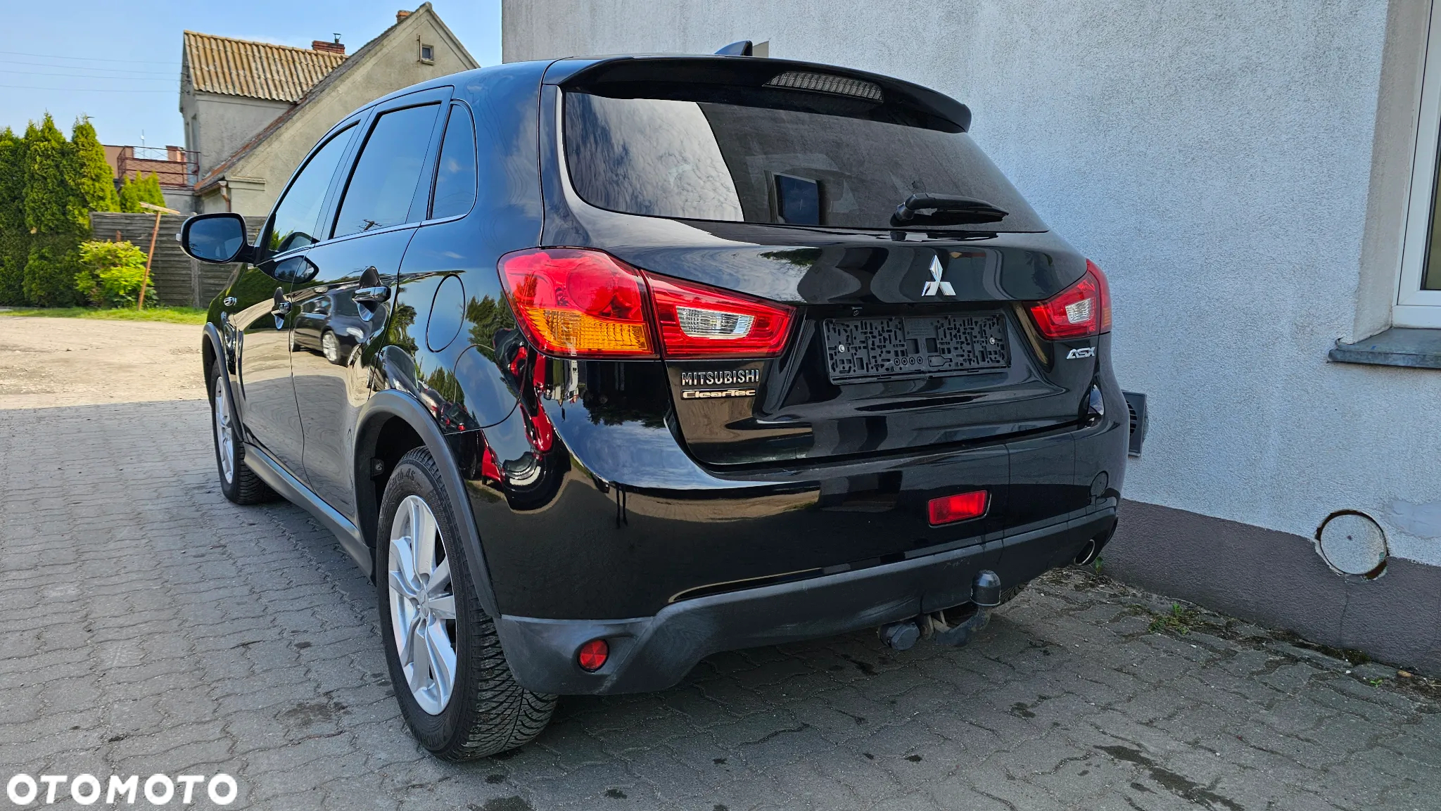 Mitsubishi ASX - 10