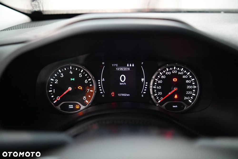 Jeep Renegade - 18