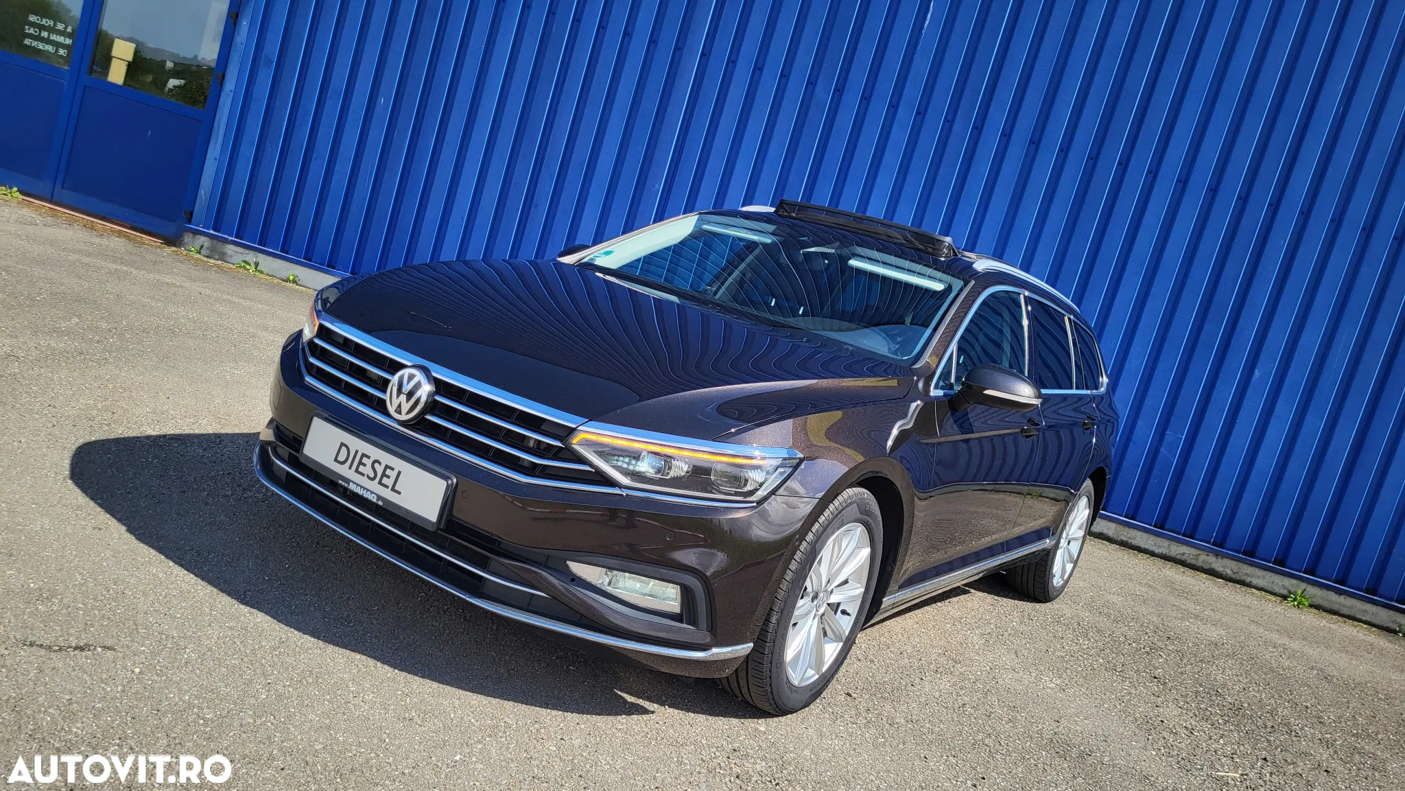 Volkswagen Passat Variant 2.0 TDI SCR DSG Elegance - 13