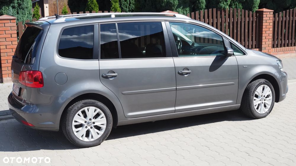 Volkswagen Touran 2.0 TDI DPF Comfortline - 13