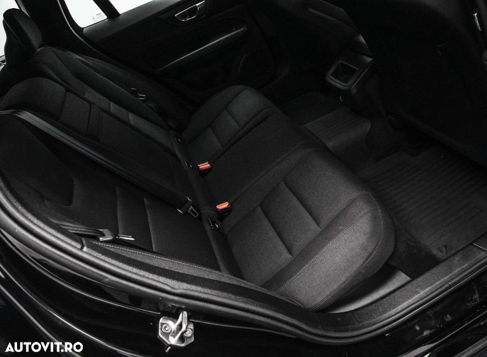 Volvo V60 D3 Base - 16