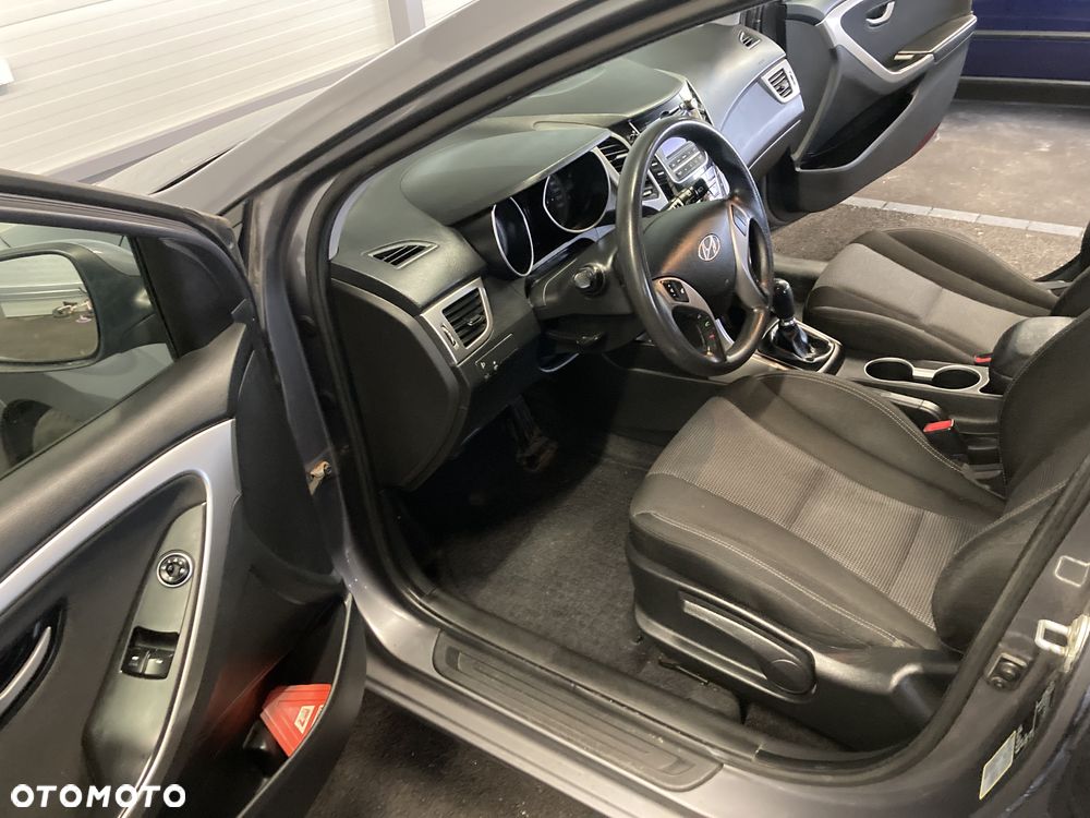 Hyundai i30 1.4 CRDi Classic - 7