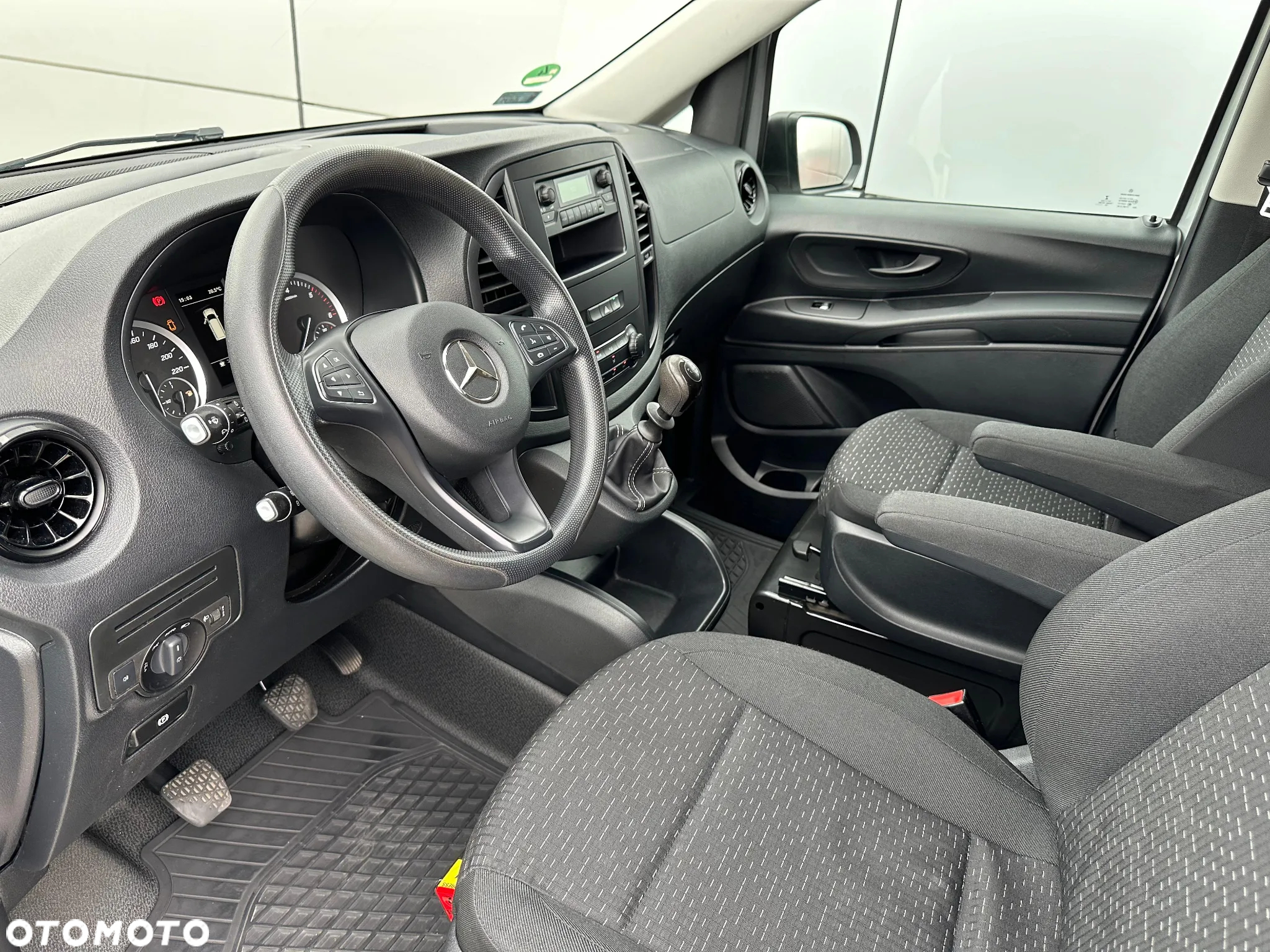 Mercedes-Benz Vito - 8