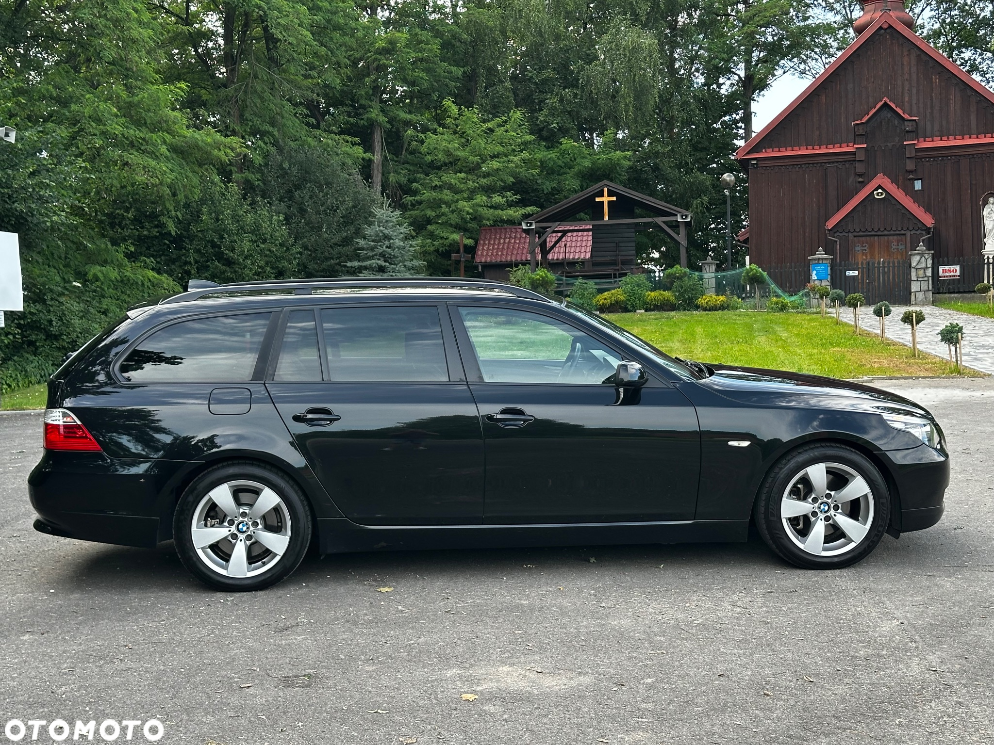 BMW Seria 5 525d Touring Edition Exclusive - 6