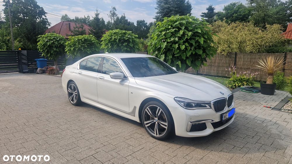 BMW Seria 7 740d xDrive sport - 3