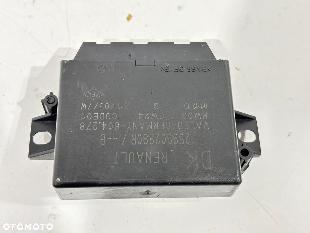 Moduł sterownik PDC Renault Megane III 259902890R - 1