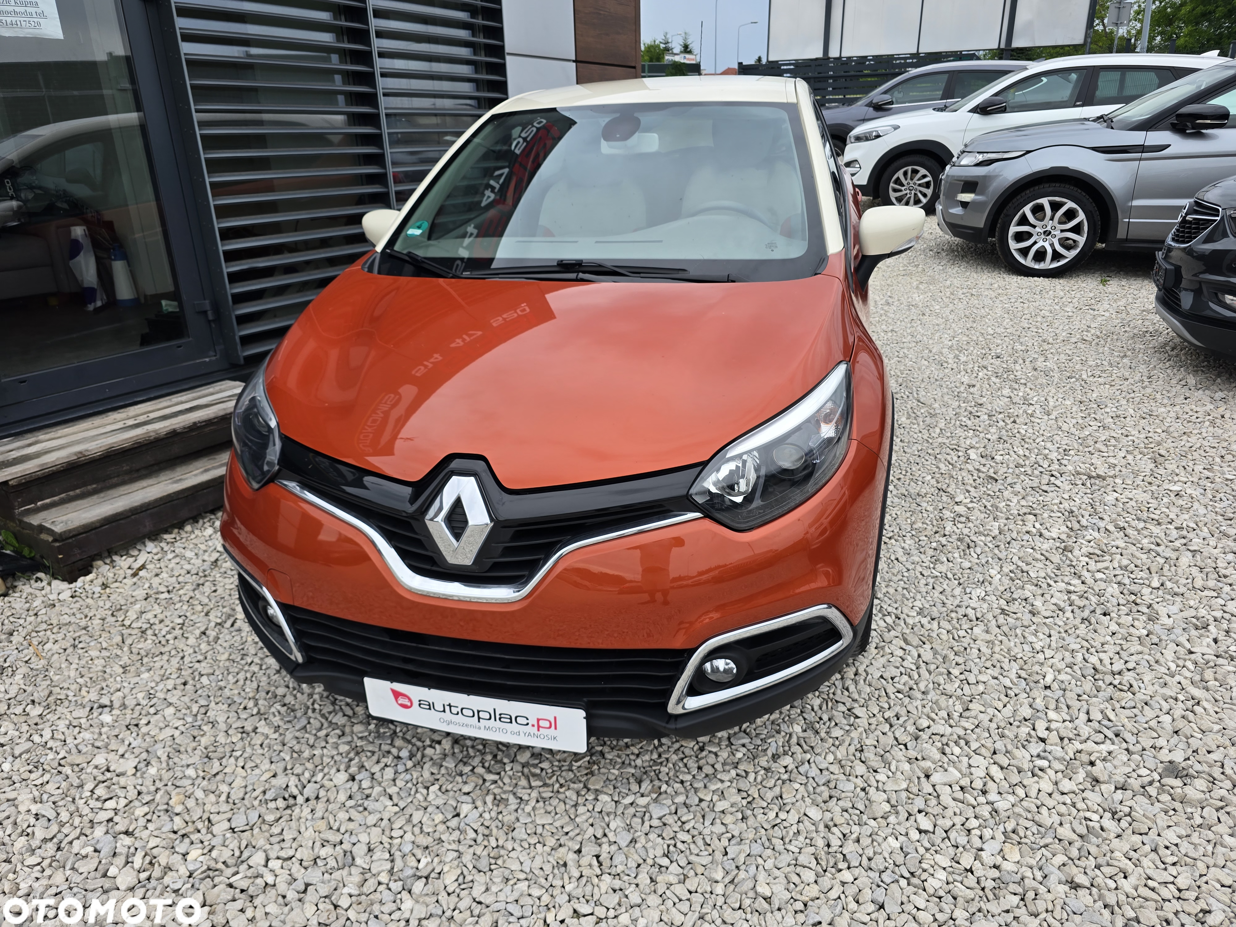 Renault Captur ENERGY TCe 120 EDC Luxe - 4