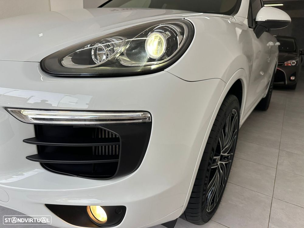 Porsche Cayenne Tiptronic S - 3