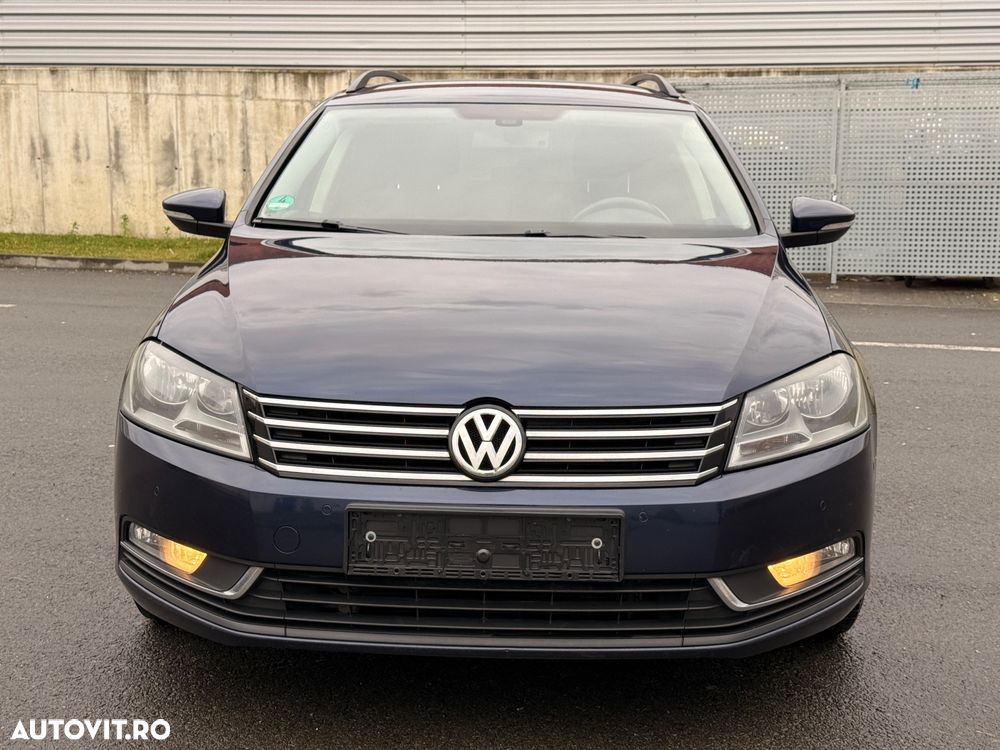Volkswagen Passat Variant 2.0 Blue TDI DSG SCR Business Edition - 3