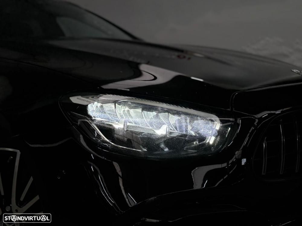 Mercedes-Benz E 300 de AMG Line - 6