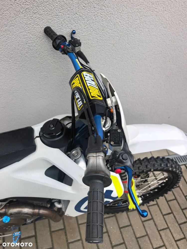 Husqvarna FC