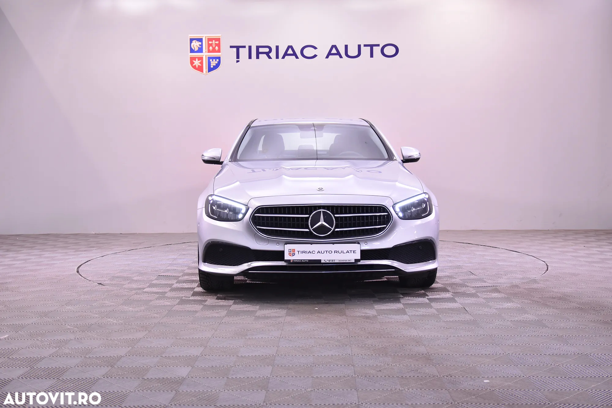 Mercedes-Benz E 300 MHEV Aut. - 8