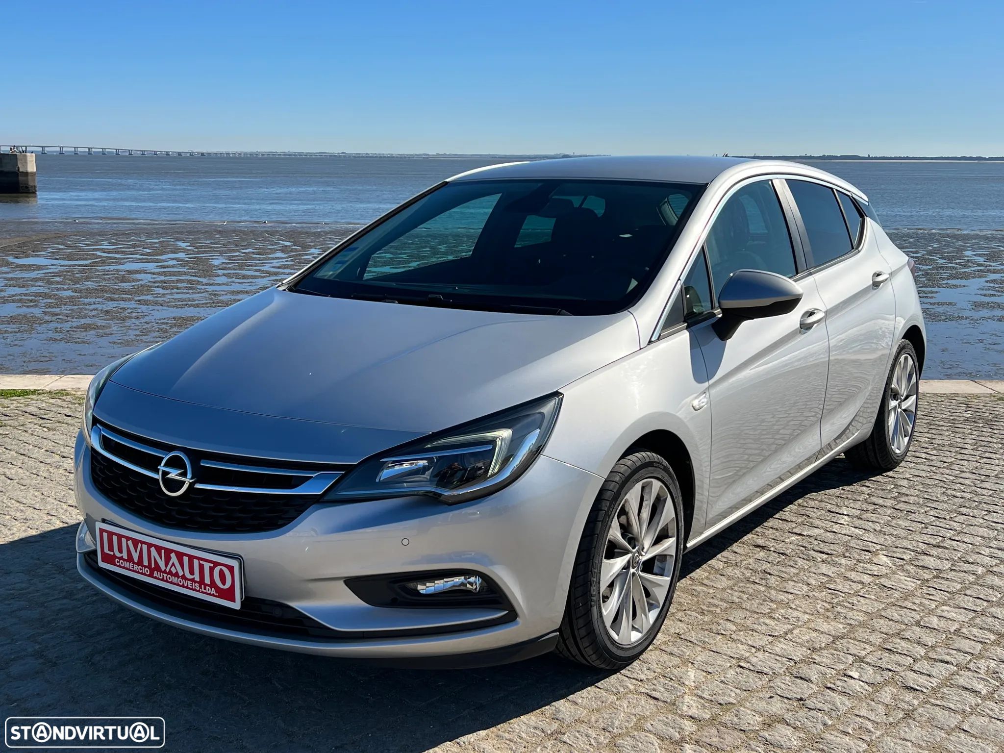 Opel Astra 1.6 CDTI Dynamic S/S - 1