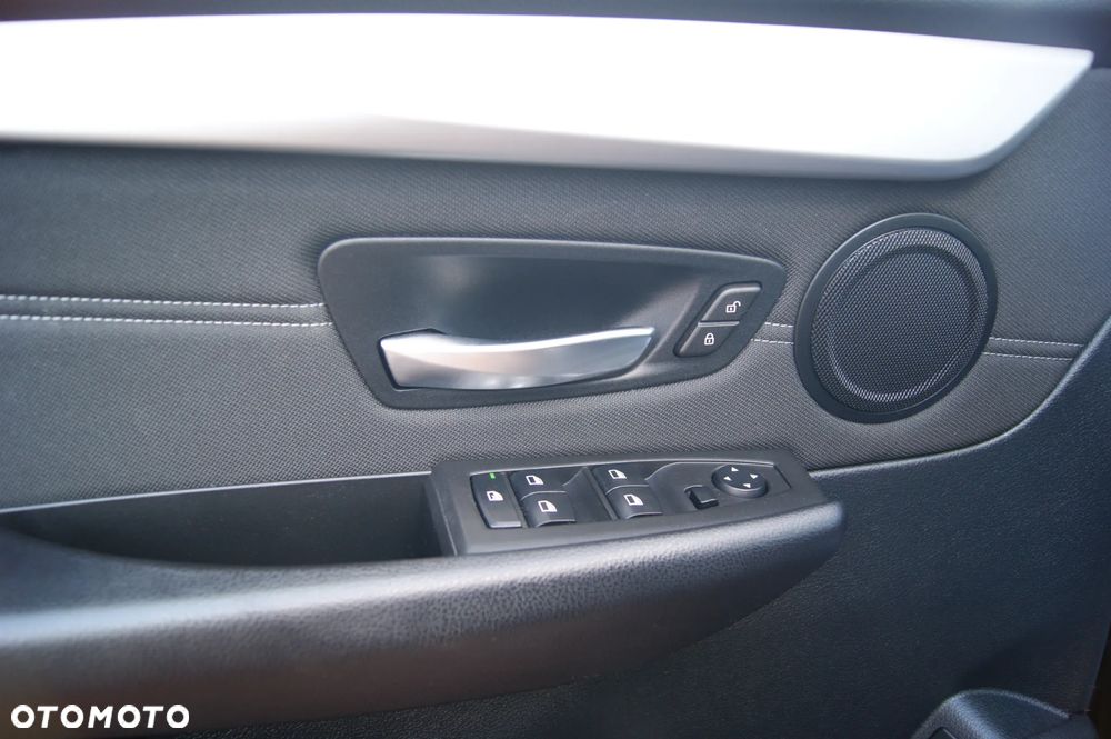 BMW Seria 2 218d GT Sport Line - 17