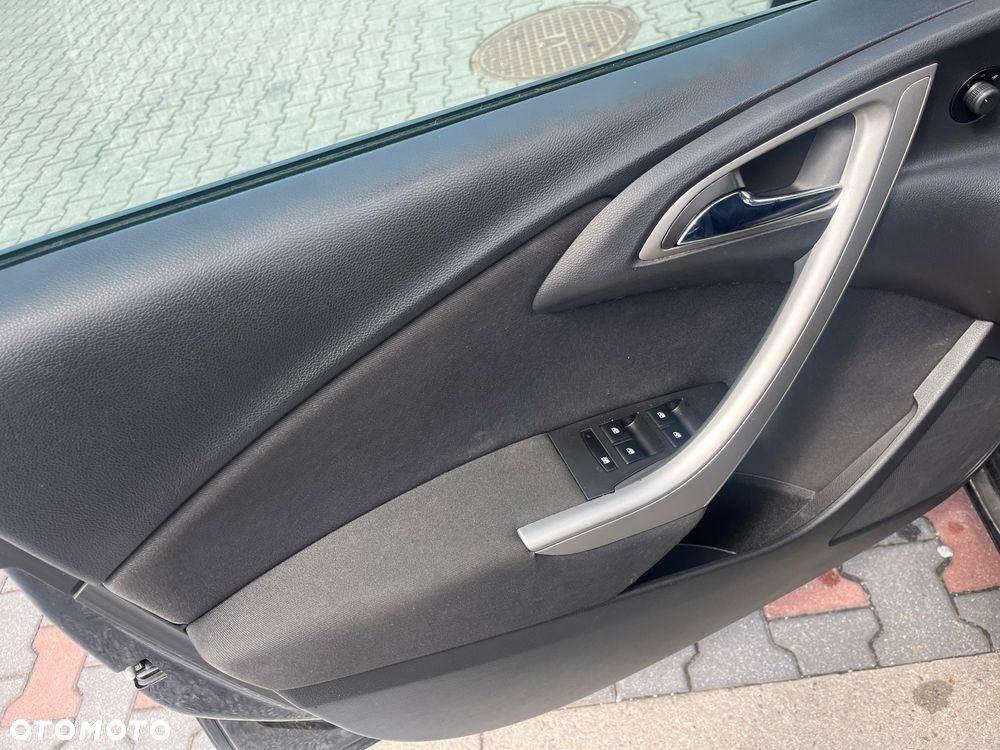 Opel Astra 1.4 Turbo Automatik 150 Jahre - 15