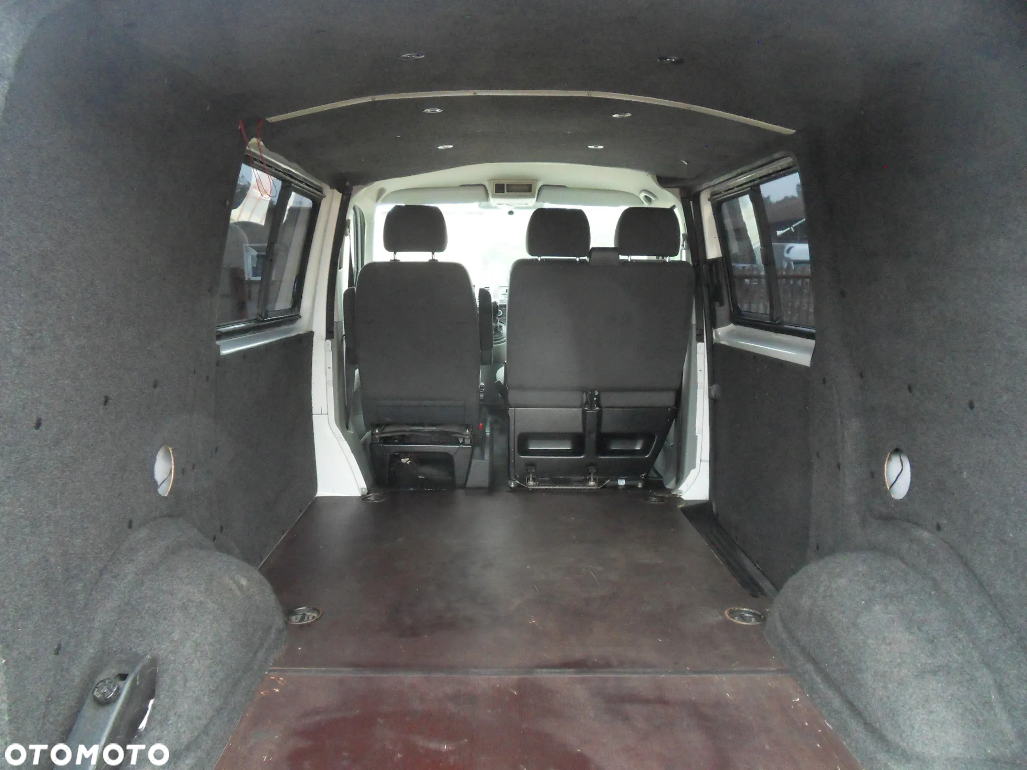 Volkswagen TRANSPORTER T5 LIFT - 10