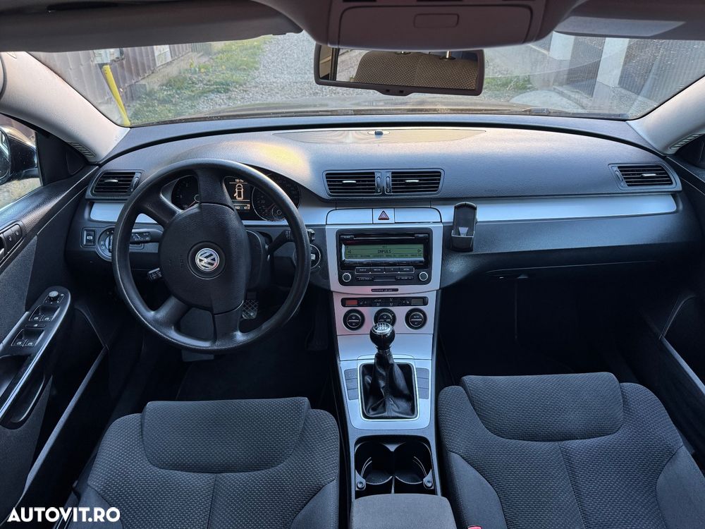 Volkswagen Passat - 7