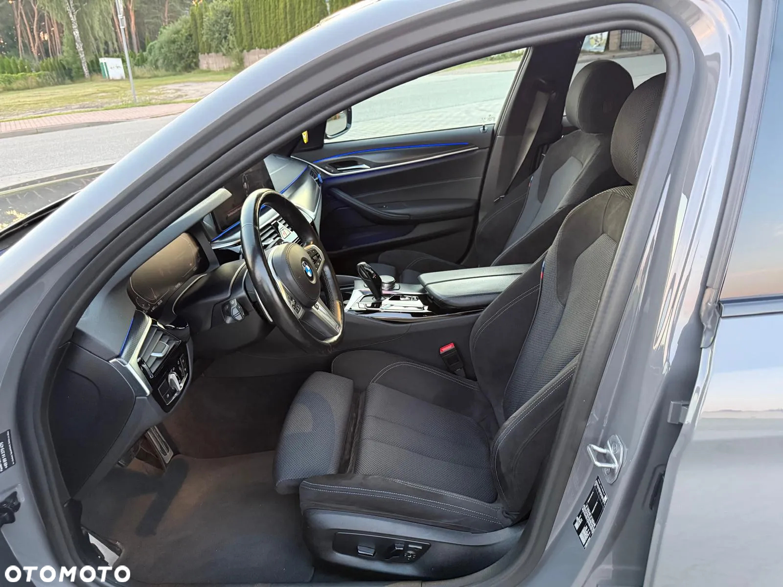 BMW Seria 5 520d Touring M Sport Edition - 15
