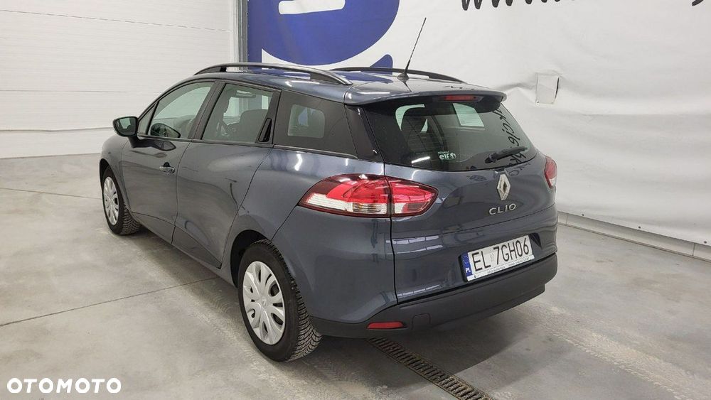 Renault Clio - 8