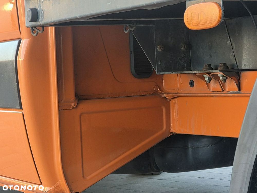 Volkswagen Crafter - 12