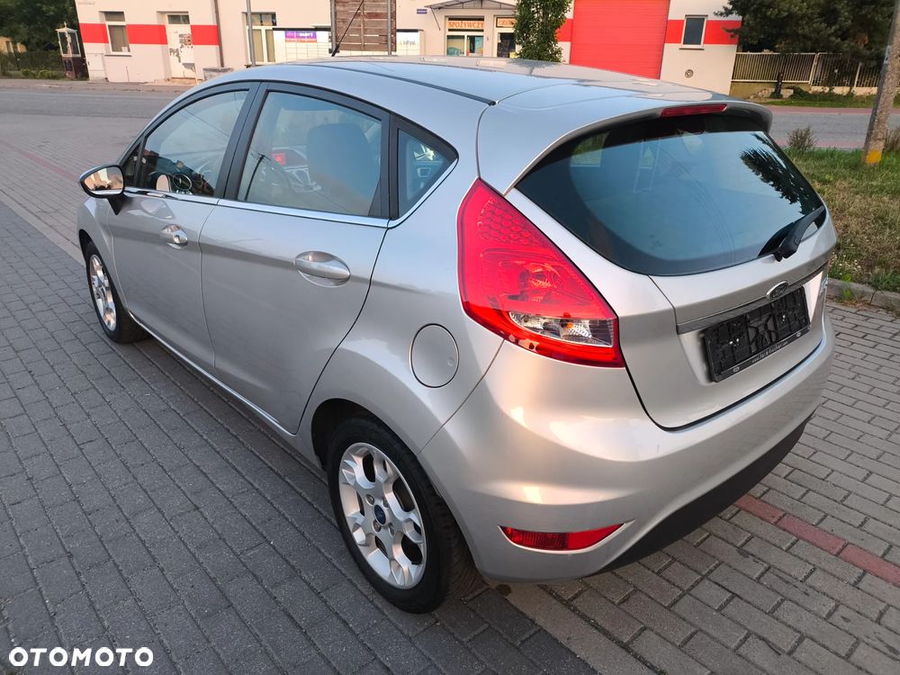 Ford Fiesta 1.25 Titanium - 6