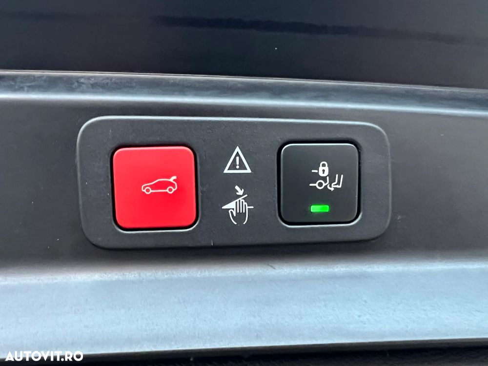 Peugeot 5008 BlueHDI 130 EAT8 GT - 27