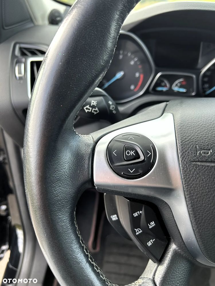 Ford Kuga 2.0 TDCi 4x4 Individual - 13