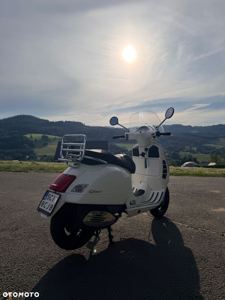 Piaggio Vespa - 3