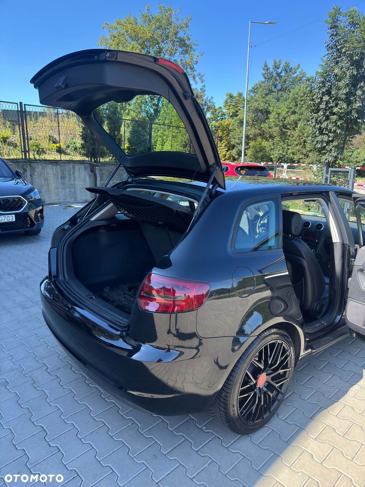 Audi A3 Sportback 2.0 TDI DPF Ambiente - 4