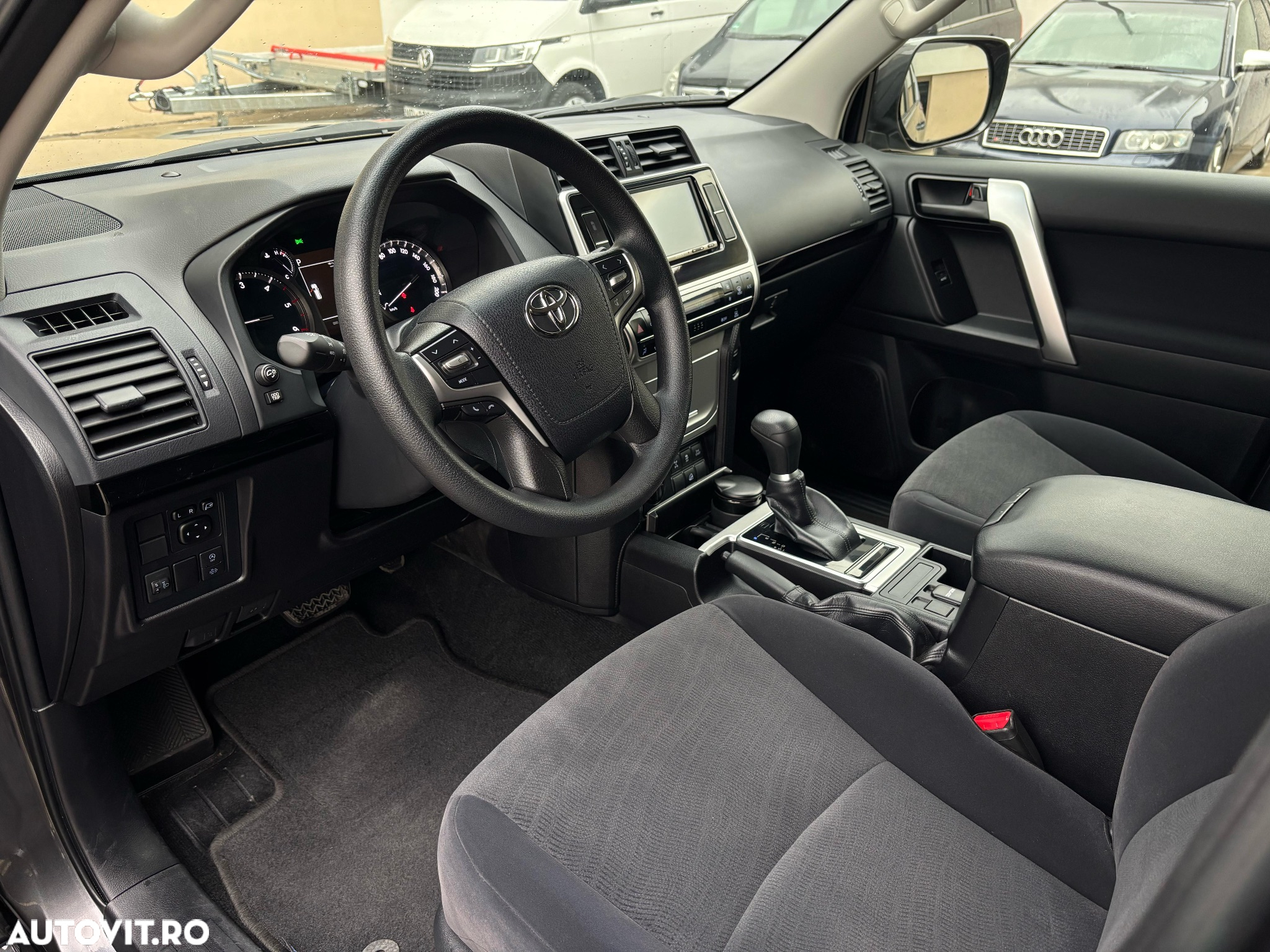 Toyota Land Cruiser 2.8 D-4D Automatik Comfort - 7