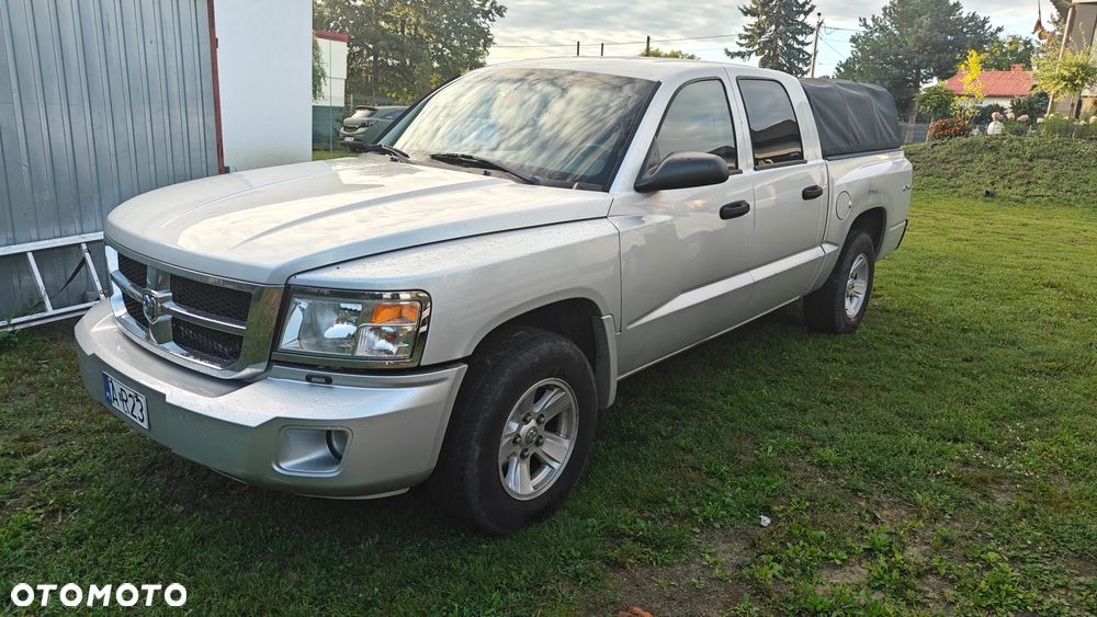Dodge Dakota - 1