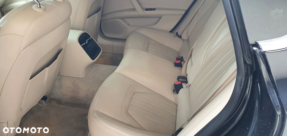 Maserati Quattroporte S Q4 - 12