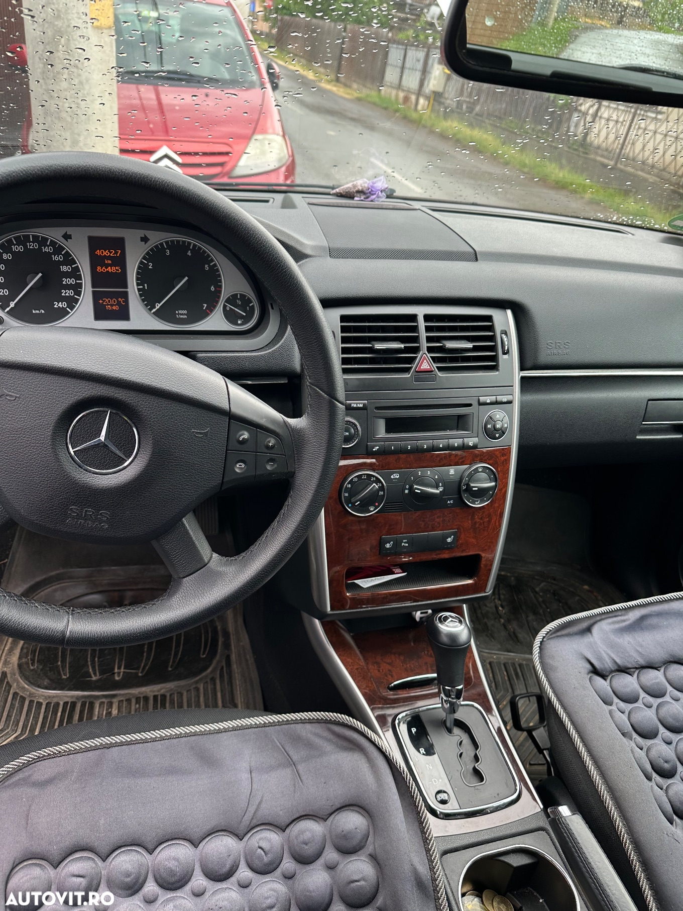 Mercedes-Benz B - 4