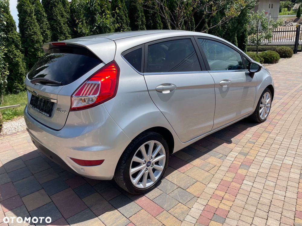 Ford Fiesta 1.5 TDCi Titanium - 4