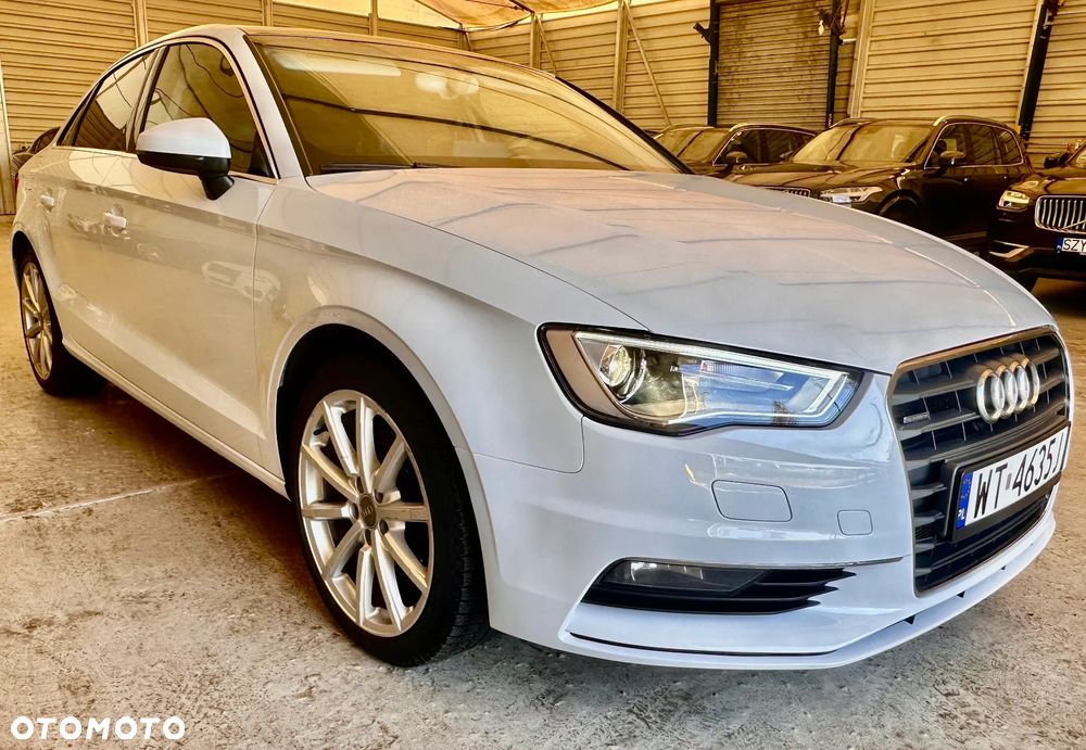 Audi A3 Limousine 40 TFSI quattro S tronic sport - 1