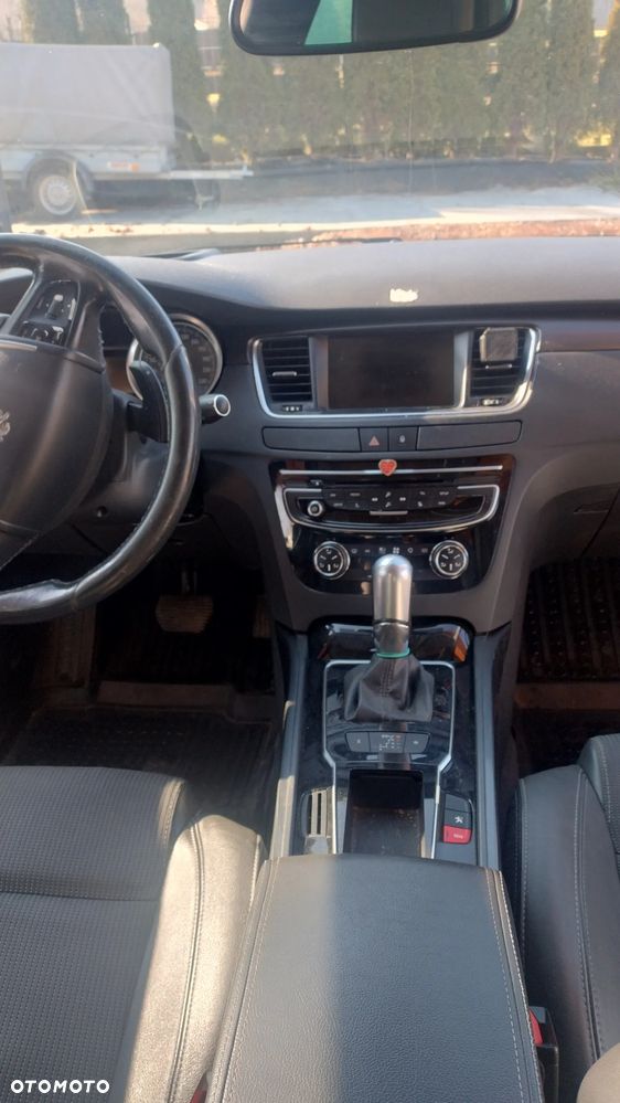 Peugeot 508 BlueHDi FAP 180 Automatik Stop&Start Allure - 11
