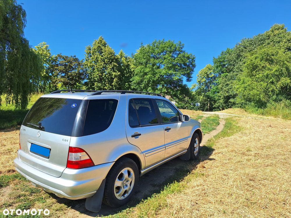 Mercedes-Benz ML - 16