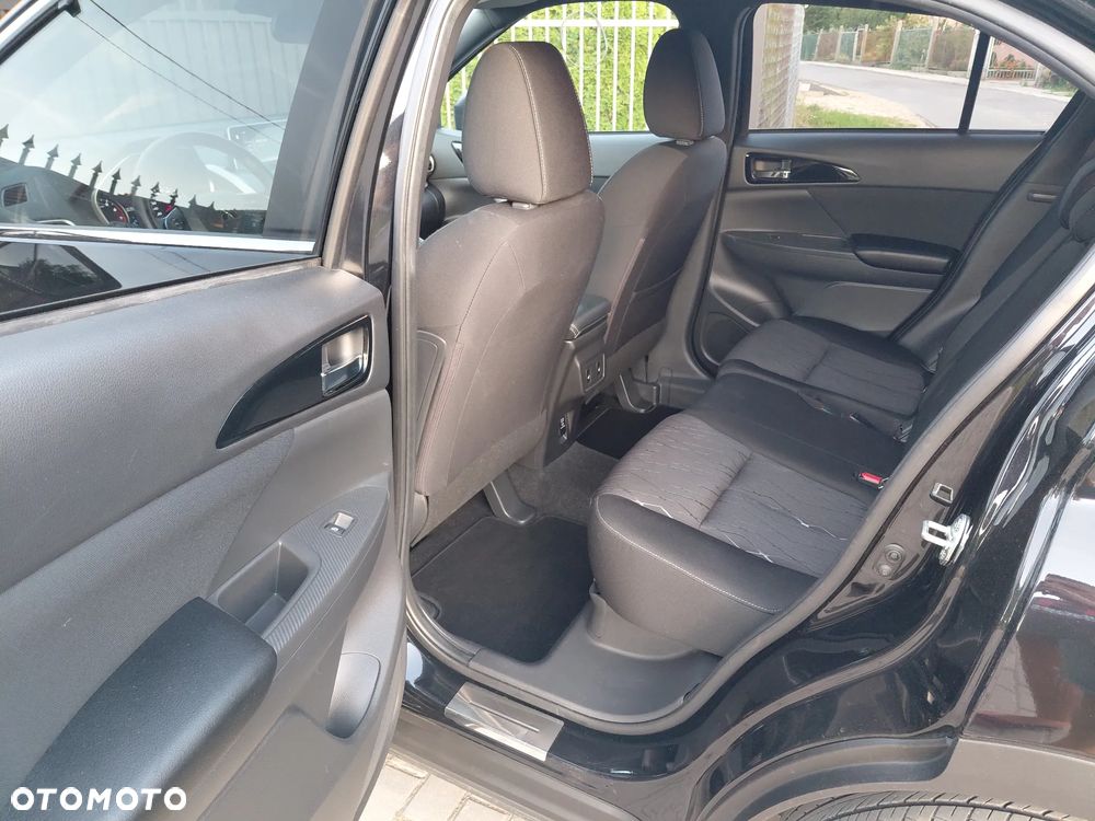 Mitsubishi Eclipse Cross - 35