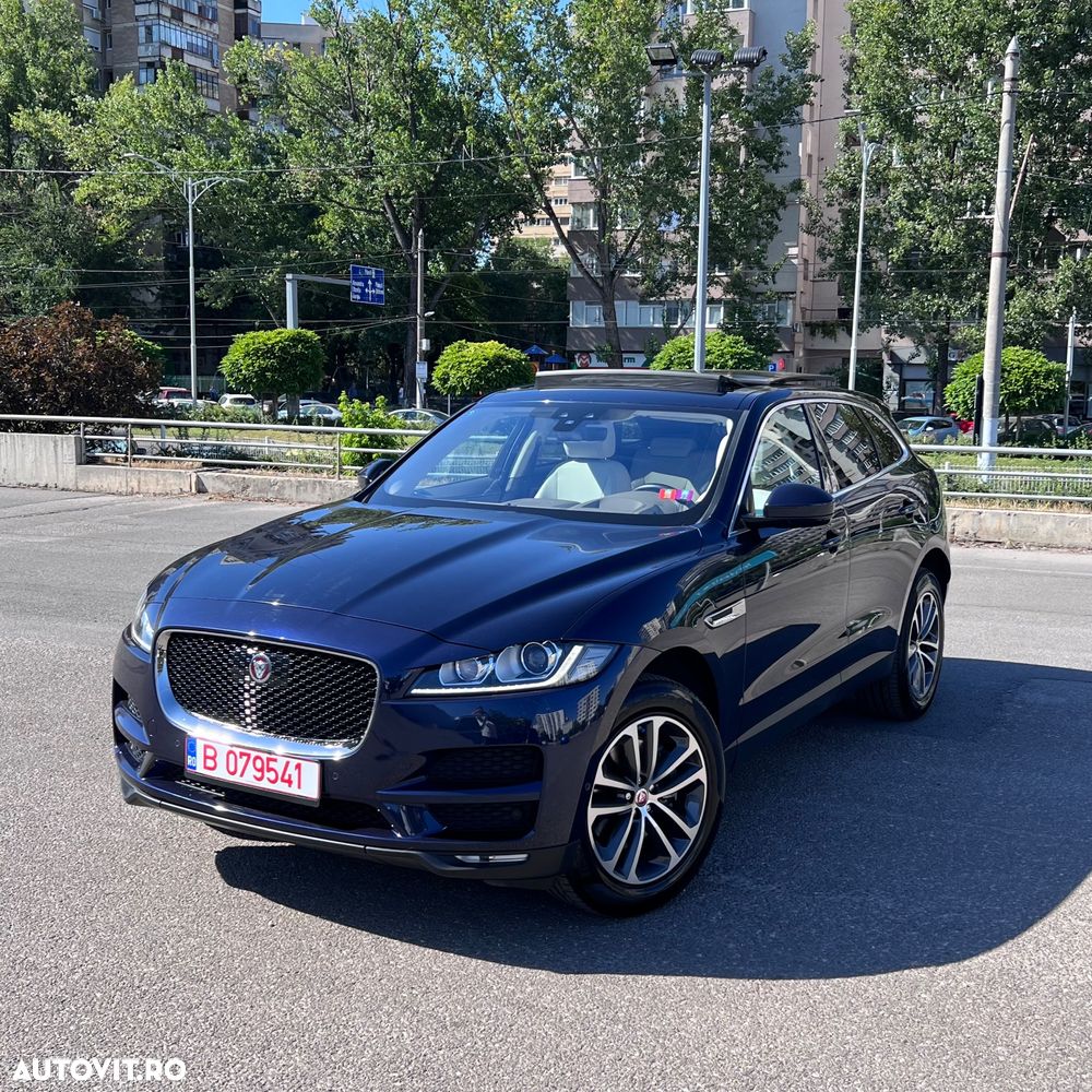 Jaguar F-Pace 30t AWD Portfolio - 9
