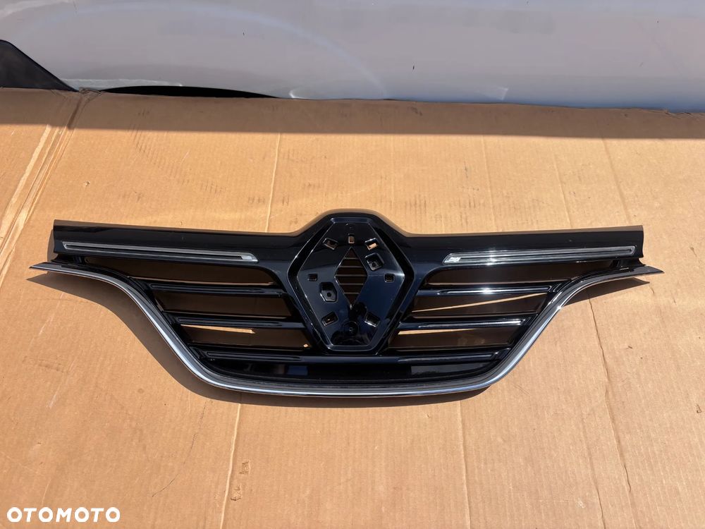 Renault Megane IV 4 Atrapa Grill Zderzaka Przedniego 622562805R Zderzak Przedni Oryginalny Chrom