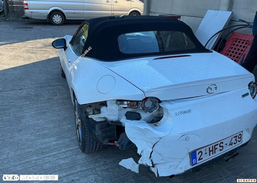 Mazda MX-5 RF SKYACTIV-G 160 Exclusive-Line - 12