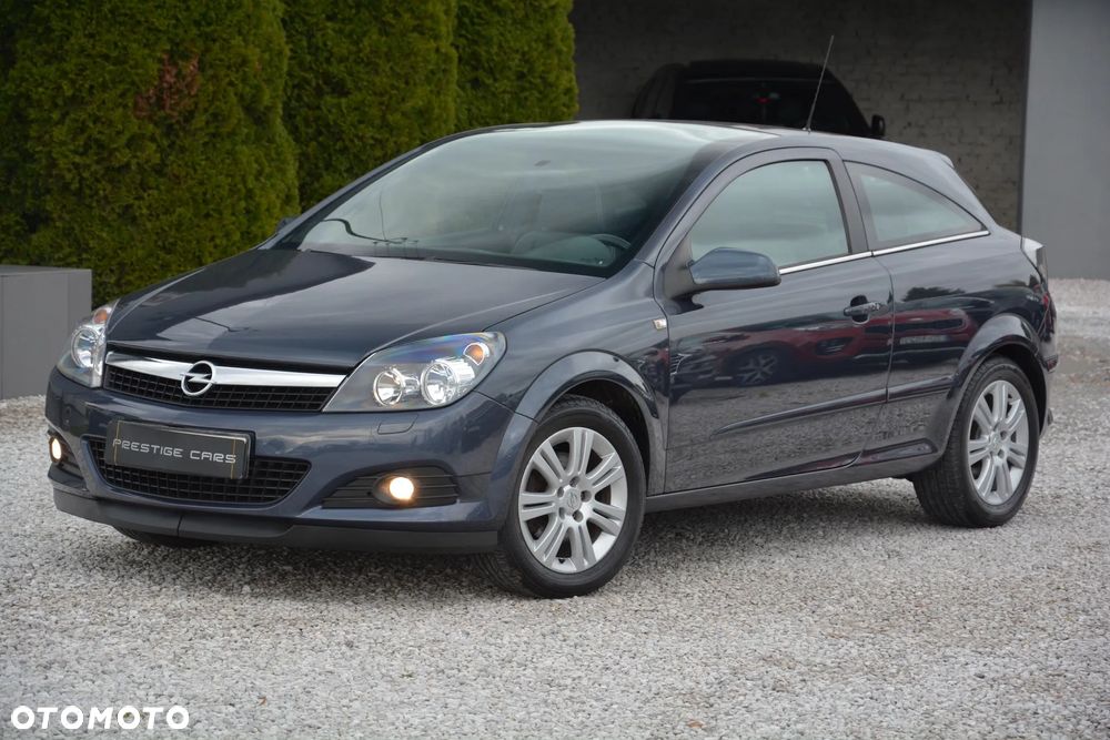 Opel Astra GTC 1.8 - 4