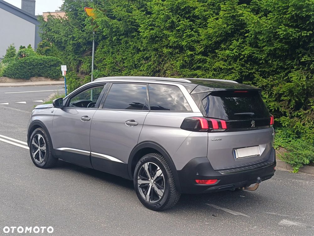 Peugeot 5008 PureTech 130 EAT8 Stop & Start Crossway - 33