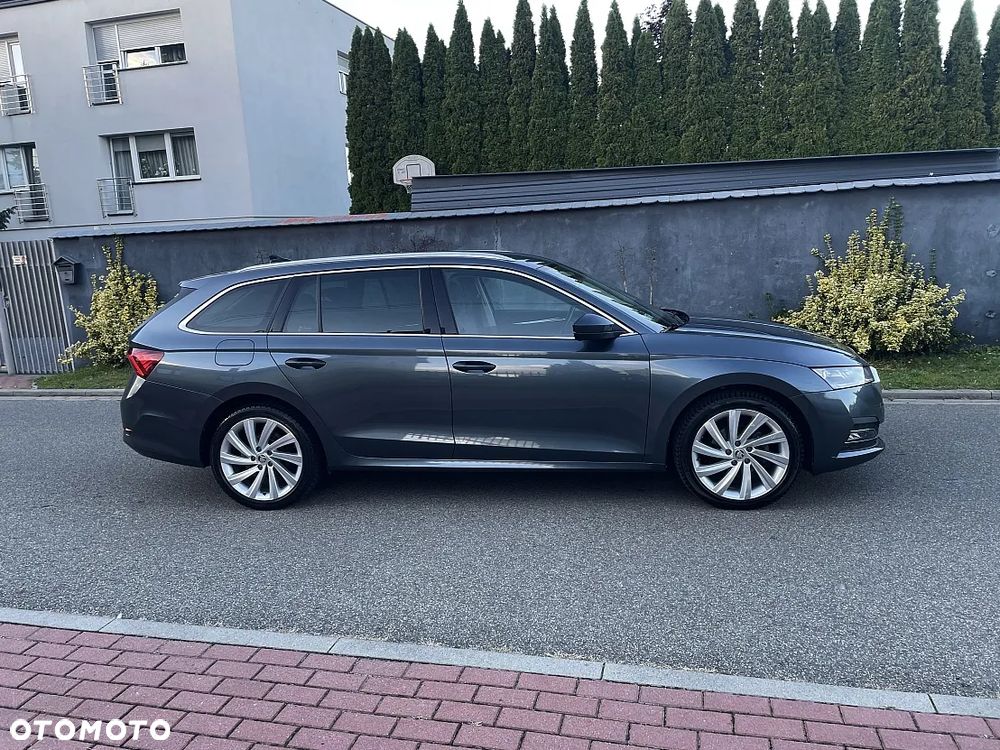 Skoda Octavia 2.0 TDI SCR Style DSG - 4