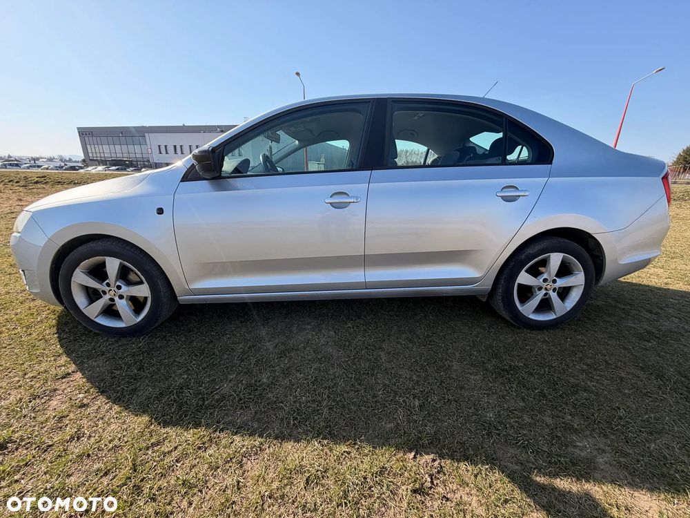 Skoda RAPID 1.6 TDI DPF Elegance - 5
