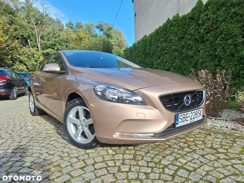 Volvo V40 T2 Kinetic - 28