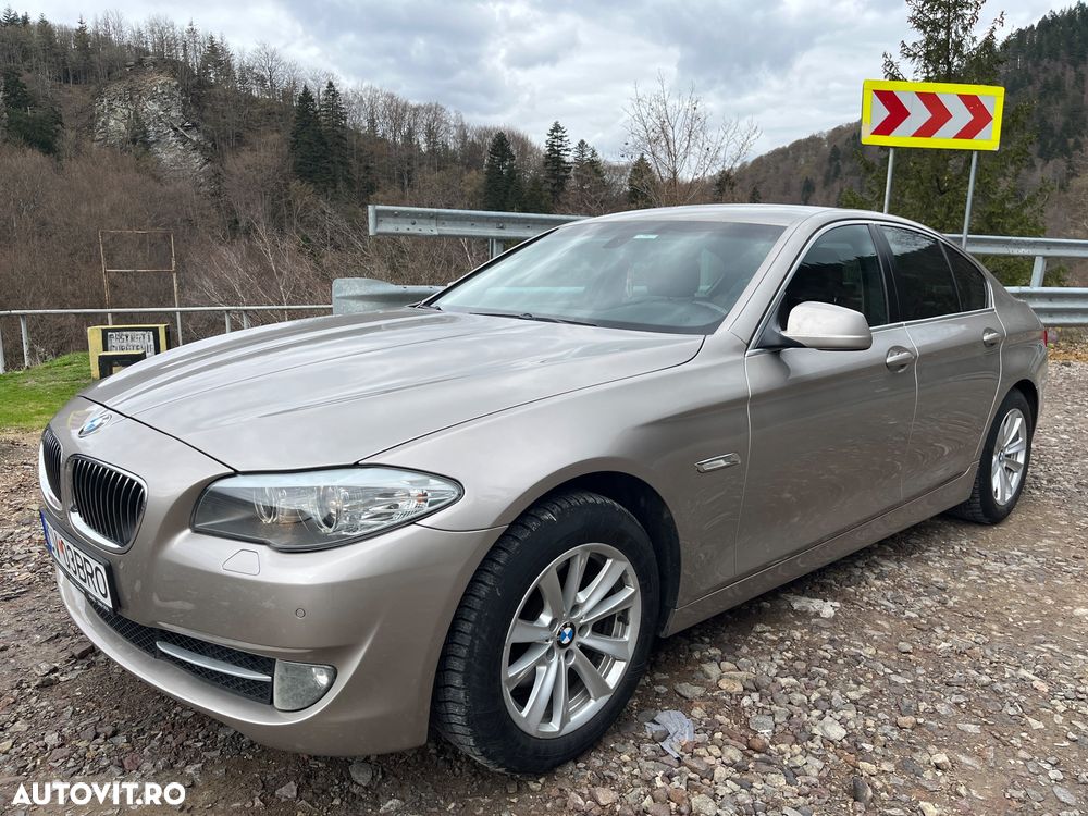 BMW Seria 5 520d EfficientDynamics Edition - 3