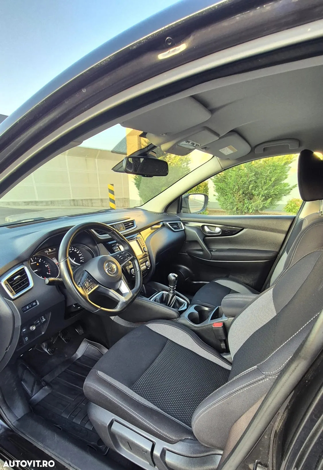 Nissan Qashqai 1.6 DCI ALL-MODE 4x4i Black Edition - 10