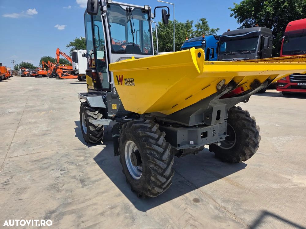 Wacker DUMPER 3 TONE, basculare LATARALA, CABINA cu aer conditionat, 2023, EX DEMO cu 152 ore, anv 98% ok, motor Perkins 50CP, lungime 3,7m, inaltime 2,8m, latime 1,8m, Masa operationala 5,8t, masa propie 2,8t, leasing 4 ani-CA NOU-PROMOTIE 26.900Eur+Tva - 8